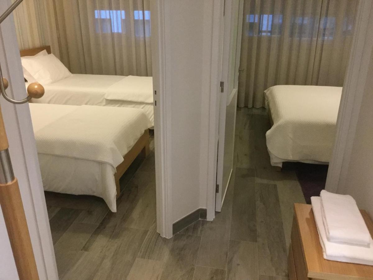 Central & Charming Clerigos Appartments 波尔图 外观 照片