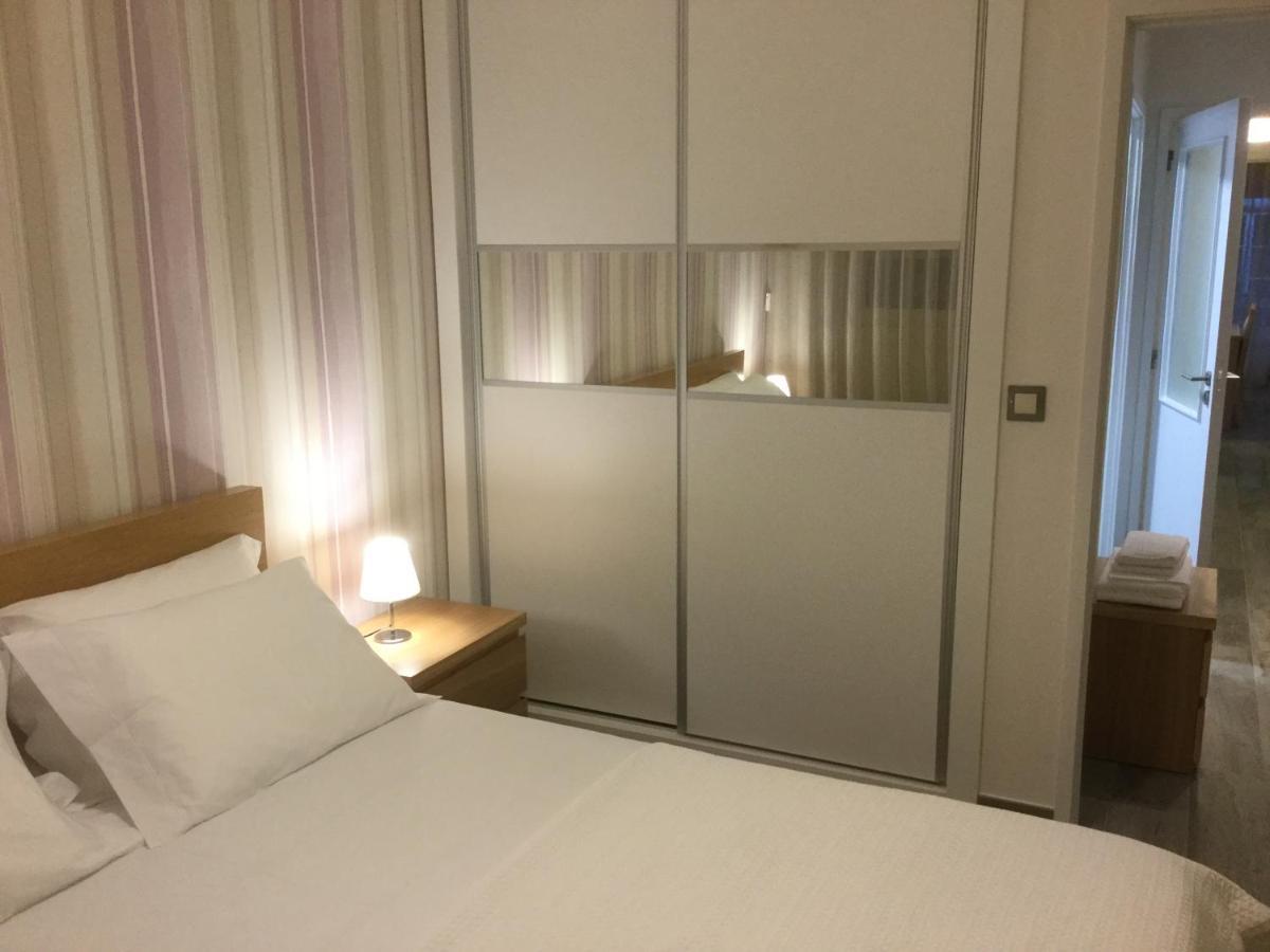Central & Charming Clerigos Appartments 波尔图 外观 照片